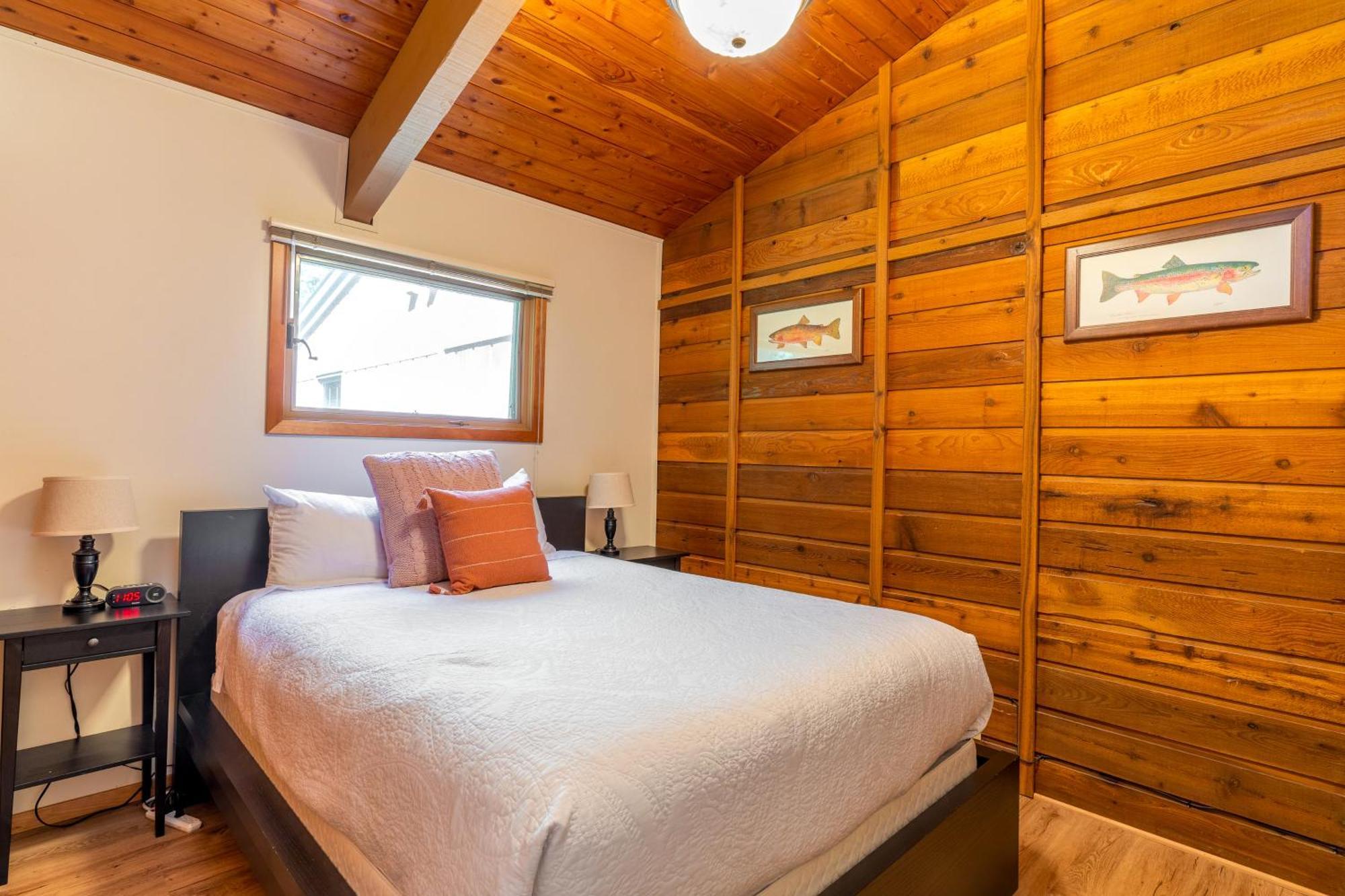 Gray Wolf Condos At Whitefish Ruang foto