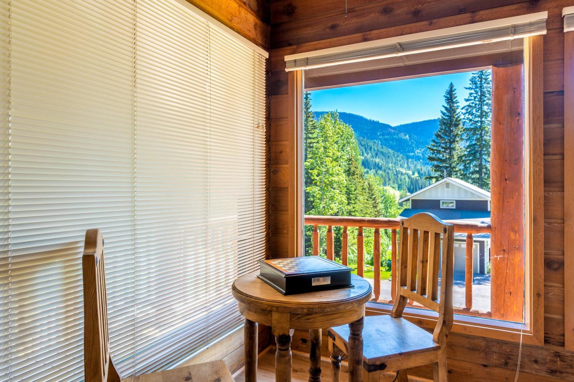 Gray Wolf Condos At Whitefish Bagian luar foto