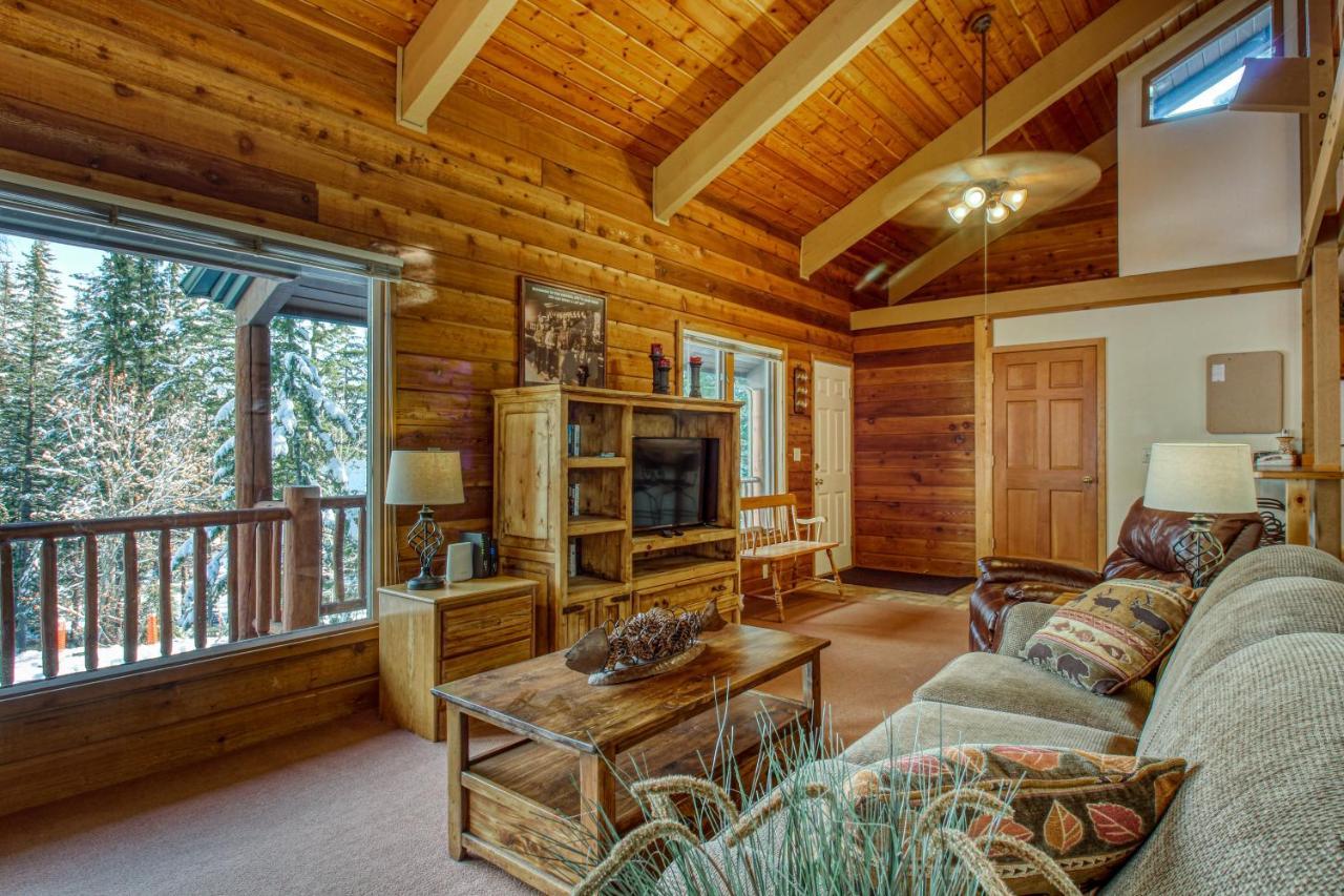 Gray Wolf Condos At Whitefish Bagian luar foto