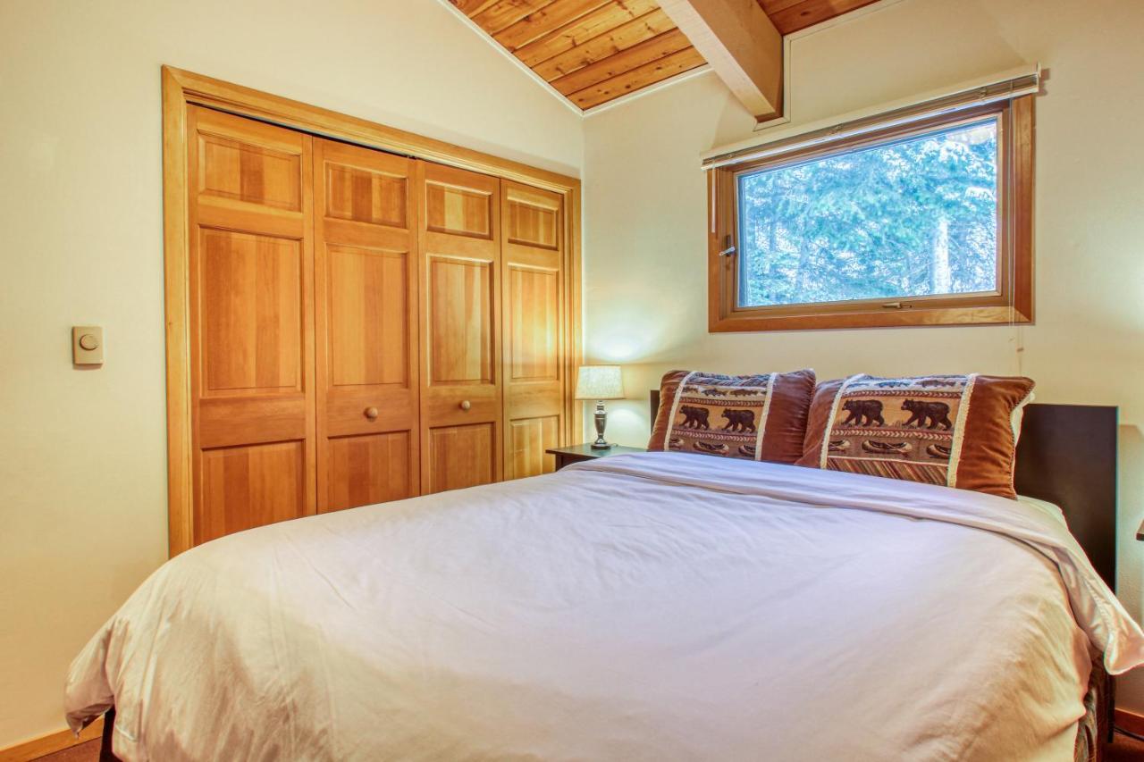 Gray Wolf Condos At Whitefish Bagian luar foto