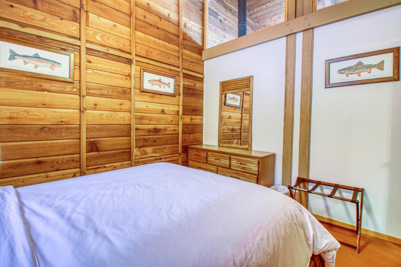 Gray Wolf Condos At Whitefish Bagian luar foto